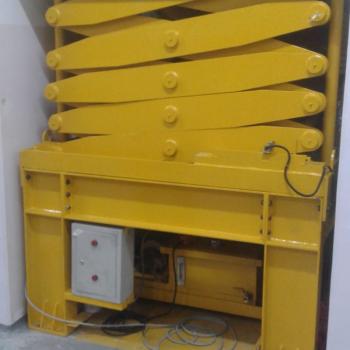 Mesin Industri Hidrolik